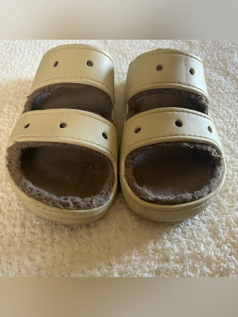 CROCS CLASSIC COZZZY SANDAL Bone / Mushroom BEIGE WINTER UNISEX Size 10 Men